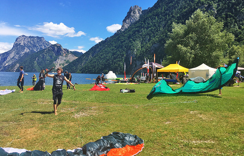 Bereit zum starten beim Foilrace - Lakeventure 2017 am Traunsee in Oberösterreich