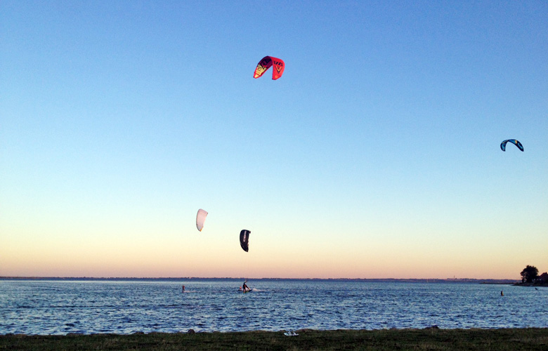 Super Sundowner im Kitesurfen in Orth auf Fehmarn